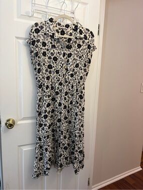Lucky Women’s L Black & White Floral Button-Front Midi Dress